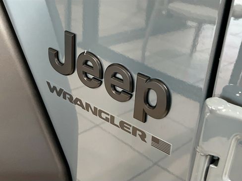 New 2026 Jeep Wrangler Unlimited Rubicon 392 w/ Quick Order Package 27X Moab AWD/4WD image 28