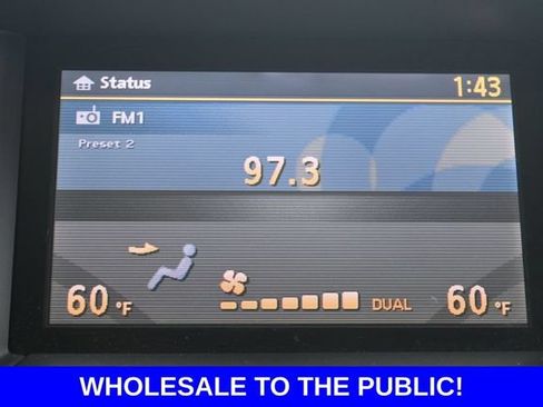 Used 2014 Nissan Pathfinder SV FWD image 22