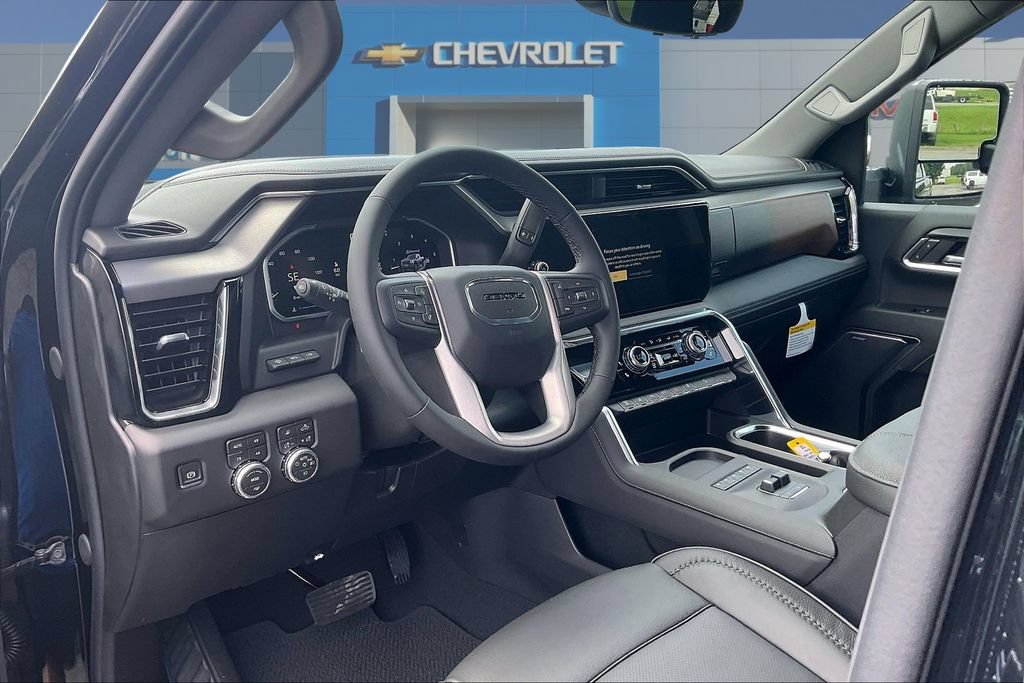 New 2026 GMC Sierra 2500 Denali w/ Denali Reserve Package AWD/4WD image 7