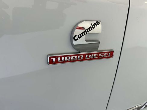 Used 2024 RAM 2500 Big Horn AWD/4WD image 10