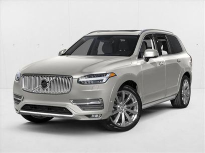 Used 2016 Volvo XC90 T6 Momentum w/ Momentum Plus Package
