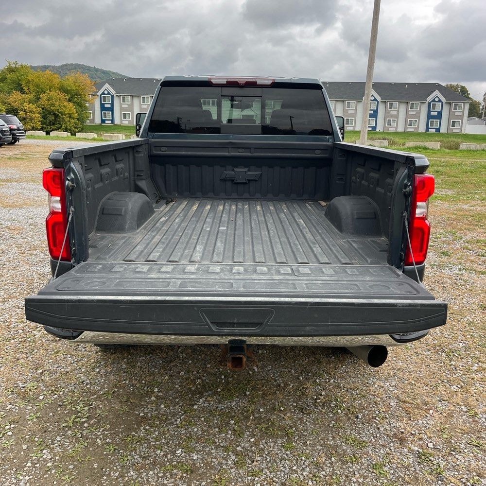Used 2020 Chevrolet Silverado 2500 LTZ w/ LTZ Plus Package AWD/4WD image 15