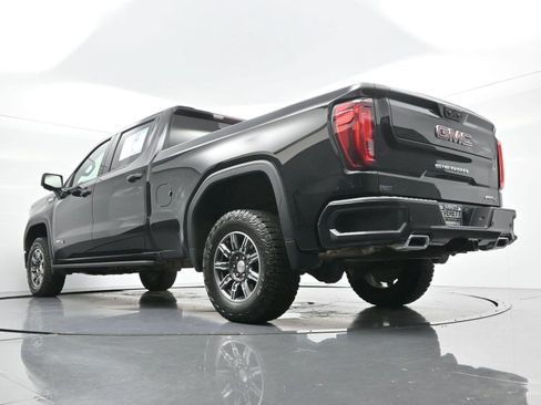 Used 2024 GMC Sierra 1500 AT4 w/ AT4 Premium Package AWD/4WD image 53