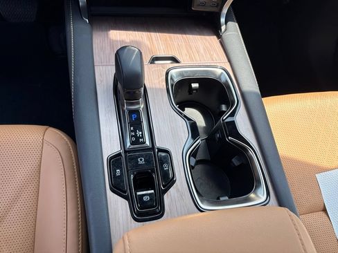 Certified 2025 Lexus RX 350 FWD image 17