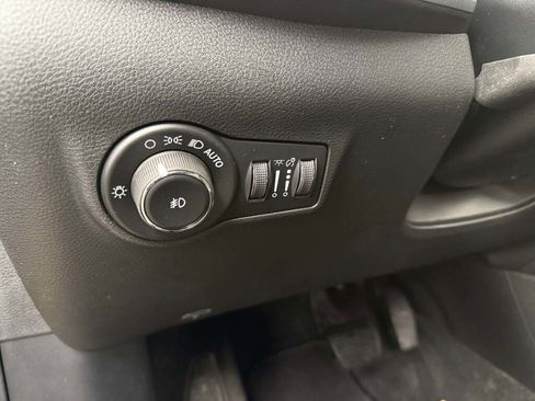 New 2026 Jeep Compass Limited image 26