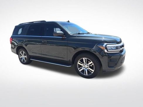 Used 2022 Ford Expedition XLT RWD image 1