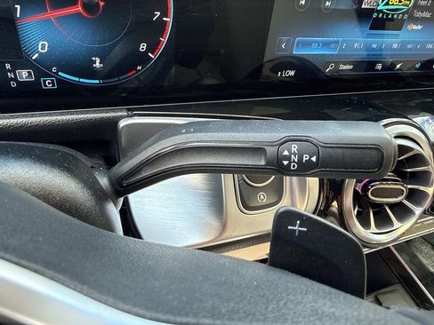 Used 2022 Mercedes-Benz GLB 250 image 38