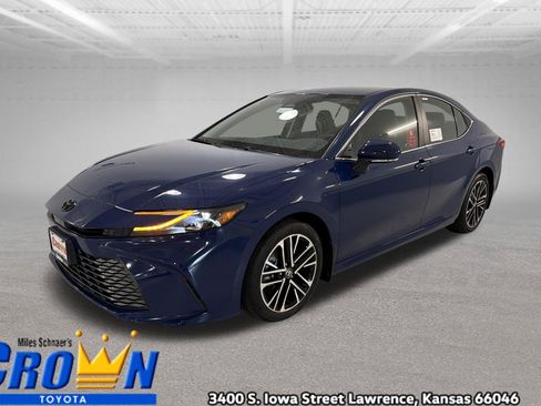 New 2026 Toyota Camry XLE FWD image 1