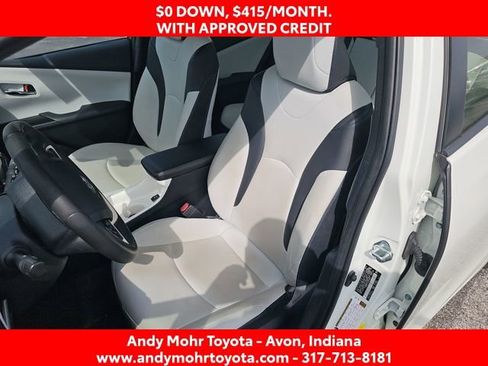 Used 2016 Toyota Prius Four Touring FWD image 10