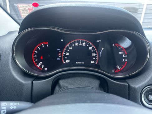 Used 2018 Dodge Durango GT AWD/4WD image 17
