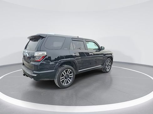 Used 2024 Toyota 4Runner Limited image 9