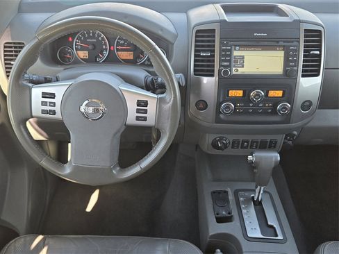 Used 2019 Nissan Frontier SL image 24