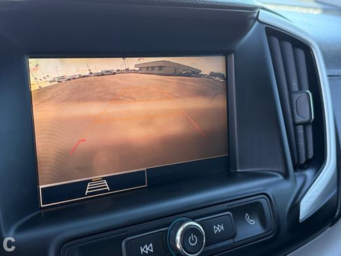 Certified 2022 GMC Terrain SLE image 25