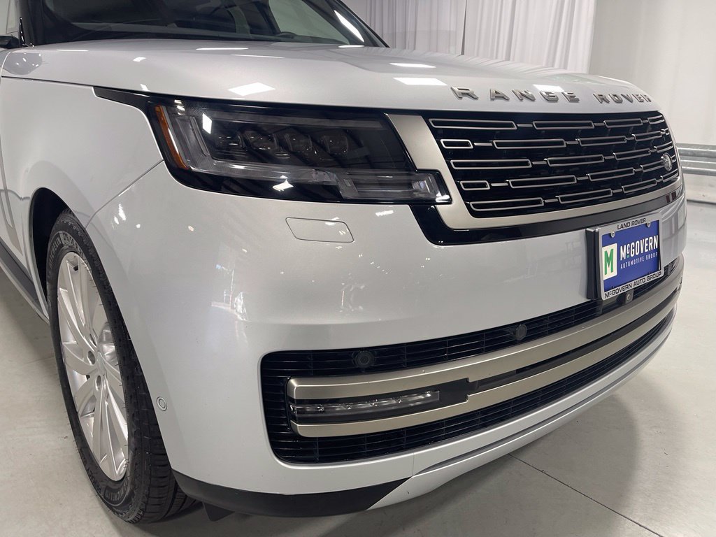 Used 2024 Land Rover Range Rover Long Wheelbase SE AWD/4WD image 11