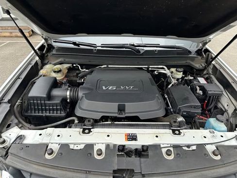 Used 2015 Chevrolet Colorado LT RWD image 15