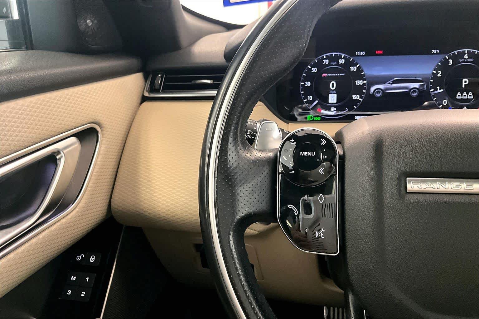Used 2019 Land Rover Range Rover Velar R-Dynamic SE AWD/4WD image 22