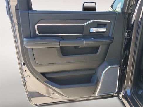 New 2025 RAM 2500 Laramie image 12