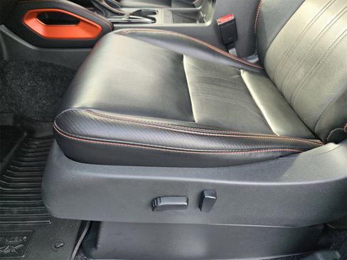 Used 2023 Nissan Frontier PRO-4X w/ Pro-4X Premium Package image 22