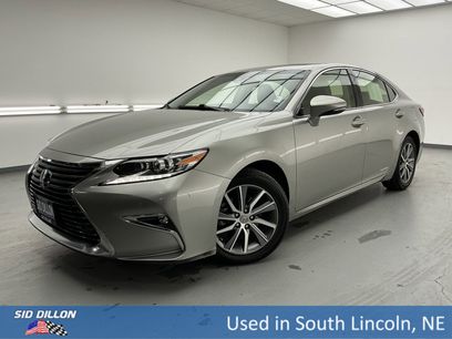Used 2016 Lexus ES 300h
