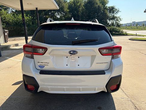 Used 2023 Subaru Crosstrek 2.0i Premium AWD/4WD image 6