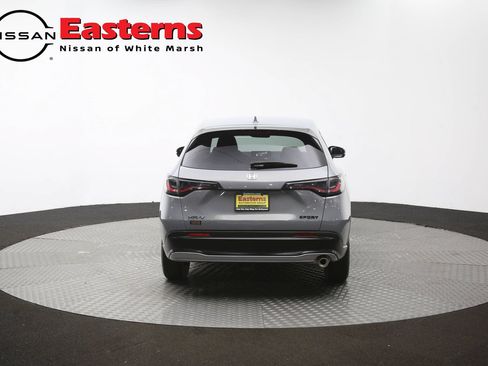Used 2025 Honda HR-V Sport image 34