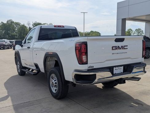 New 2025 GMC Sierra 2500 Pro w/ Convenience Package image 8