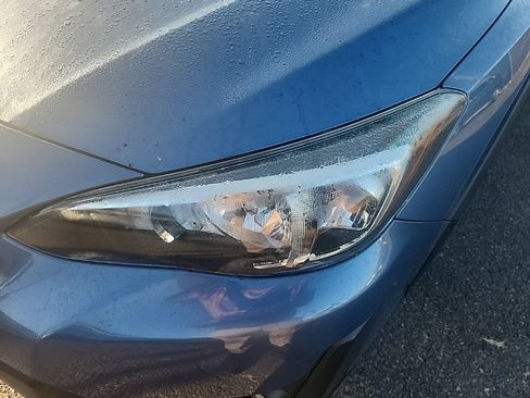 Used 2021 Subaru Crosstrek 2.0i Premium AWD/4WD image 5