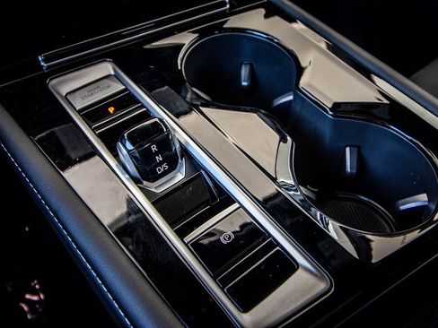 New 2026 Volkswagen Atlas Cross Sport SE image 38