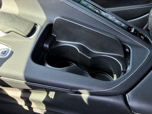 Used 2022 Chevrolet Corvette Stingray Preferred Cpe w/ Z51 Performance Package image 32