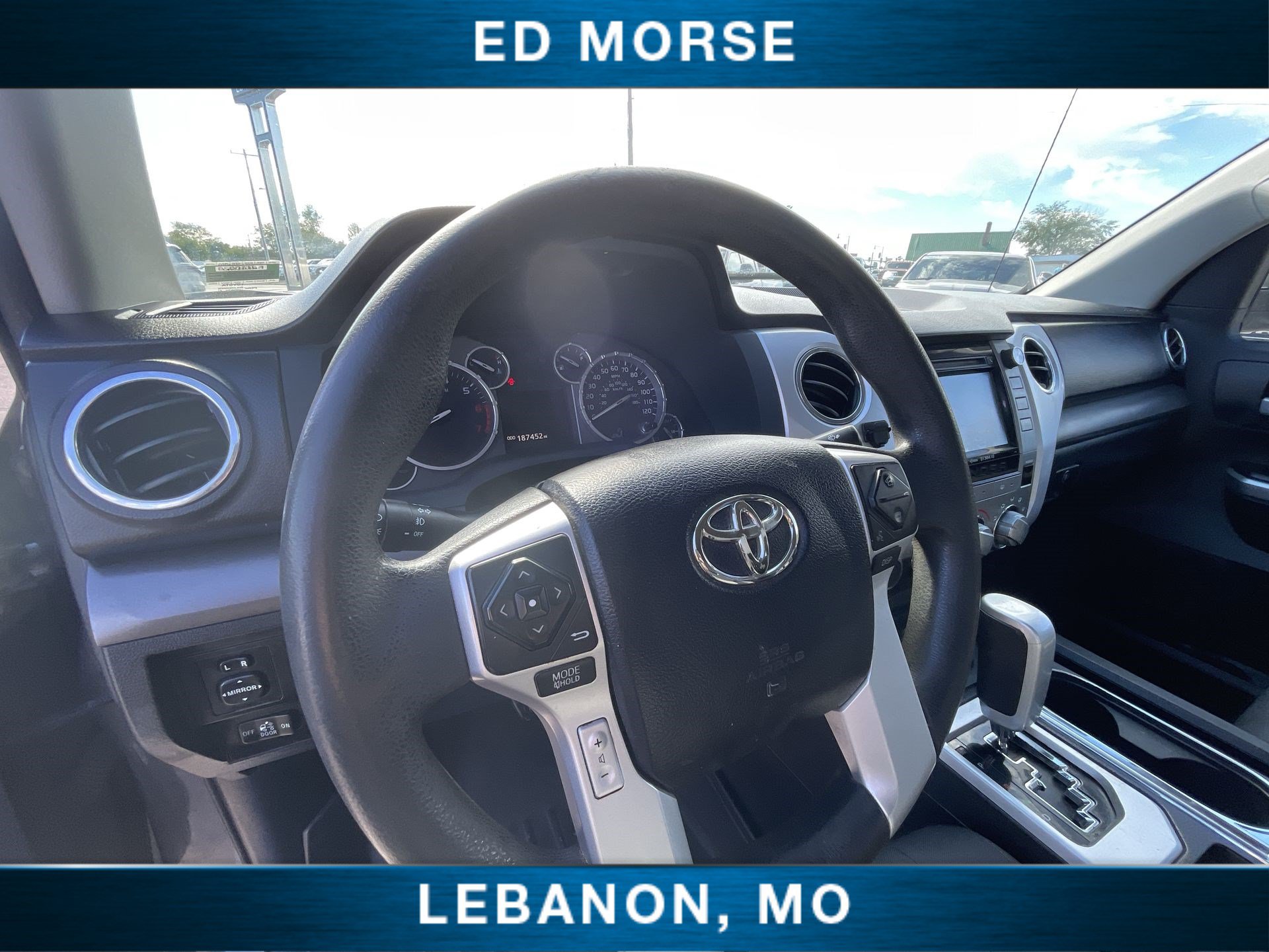 Used 2016 Toyota Tundra SR5 w/ TRD Off Road Package AWD/4WD image 10