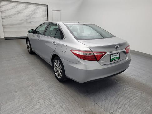 Used 2016 Toyota Camry XLE FWD image 5