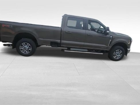 Used 2022 GMC Sierra 1500 Denali w/ Denali Reserve Package image 9