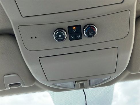 Used 2015 Nissan Armada Platinum w/ Platinum Reserve Package image 25