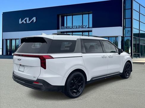 New 2026 Kia Carnival SX w/ SX Dark Edition Package image 6