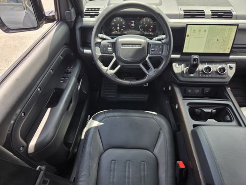 Used 2024 Land Rover Defender 110 X AWD/4WD image 12