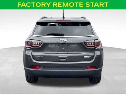 Used 2023 Jeep Compass Latitude w/ Convenience Group AWD/4WD image 7