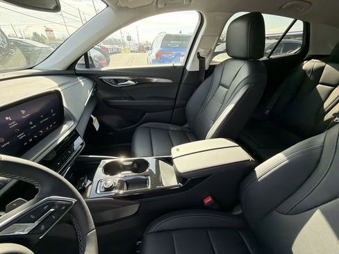 New 2026 Buick Envision Preferred image 17