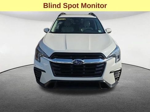 Used 2023 Subaru Ascent Premium w/ Convenience Package AWD/4WD image 4