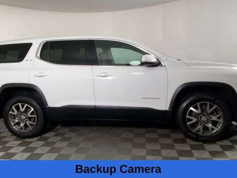 Used 2020 GMC Acadia SLE image 3
