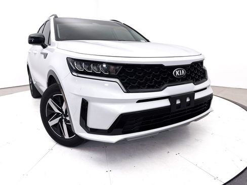 Used 2021 Kia Sorento S FWD image 5