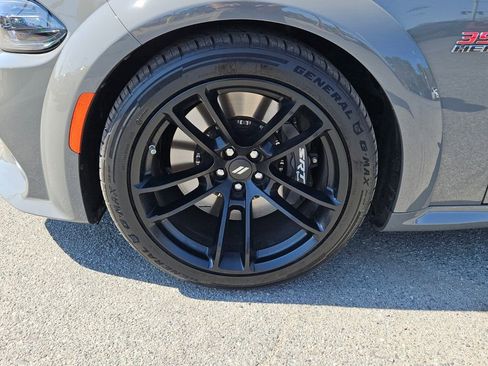 Certified 2023 Dodge Charger Scat Pack image 9