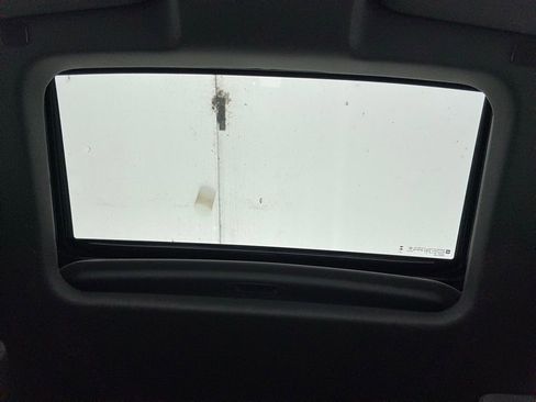 New 2026 GMC Sierra 1500 SLT w/ SLT Premium Package image 4