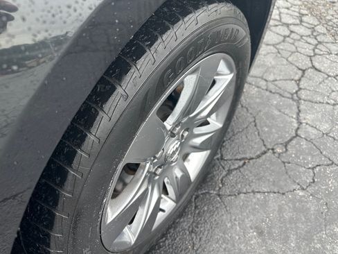 Used 2013 Buick LaCrosse Premium FWD image 7