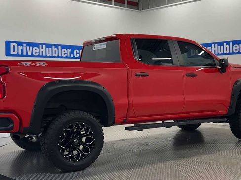 Used 2023 Chevrolet Silverado 1500 Custom w/ LPO, Dark Essentials Package AWD/4WD image 8