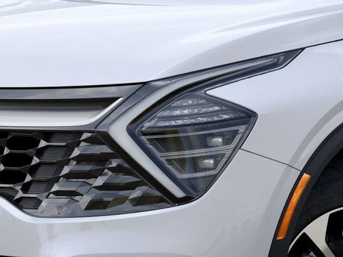 Used 2025 Kia Sportage EX w/ EX Premium Package image 10