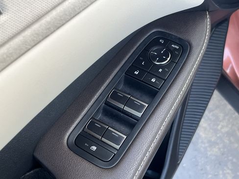 Used 2024 Lexus RX 350 AWD w/ Convenience Package image 27