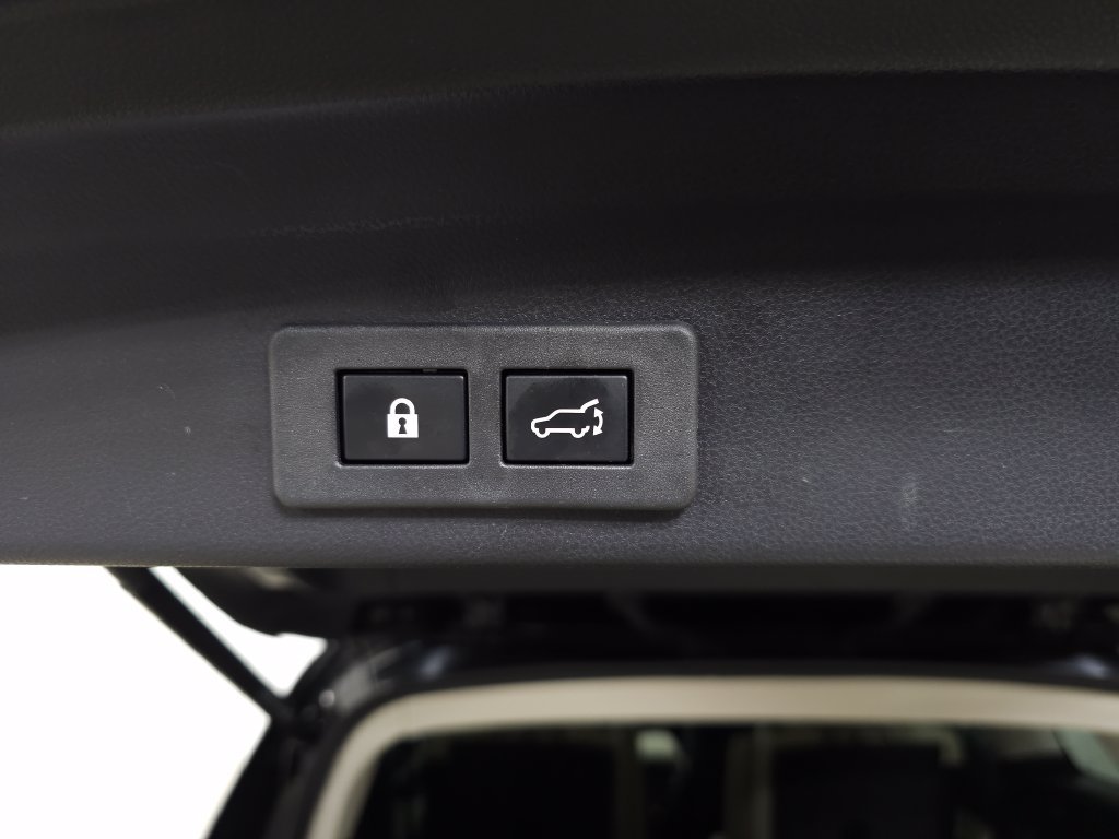 Used 2026 Subaru Ascent Limited AWD/4WD image 8