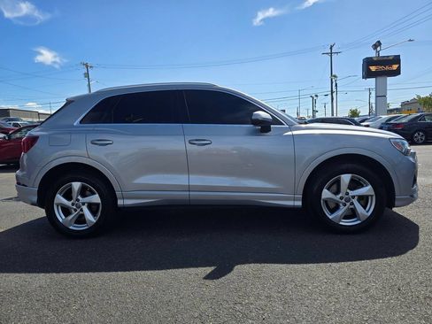 Used 2020 Audi Q3 2.0T Premium Plus w/ Premium Plus Package AWD/4WD image 5
