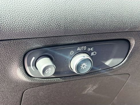 Used 2025 Buick Encore GX Preferred image 10