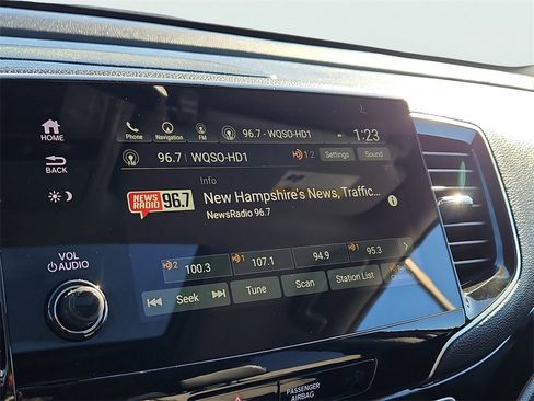 Certified 2022 Honda Pilot Touring image 31